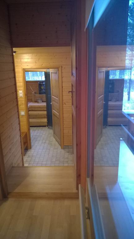 Kuoreksenniemi Villas & Lakehouse 普马拉 客房 照片